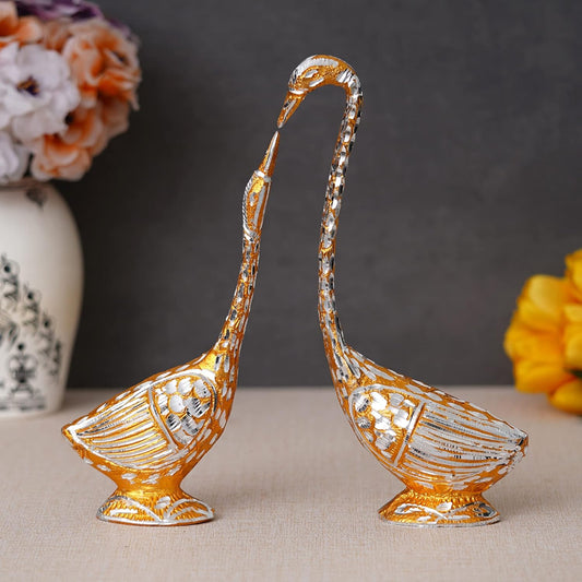 Kissing Duck Showpiece - Love & Harmony™